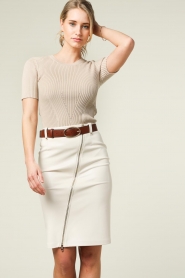 Patrizia Pepe |  Faux leather pencil skirt Benthe | natural  | Picture 6