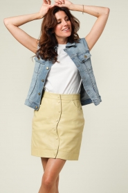 Ibana |  Leather skirt Shelly | yellow  | Picture 2