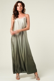 Liu Jo |  Ombre maxi dress Camelia | green  | Picture 2