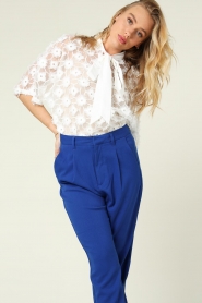 Silvian Heach |  Floral embroidered top Girlus | white  | Picture 2