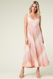 Greek Archaic Kori |  Linen dress Bo | pink  | Picture 3