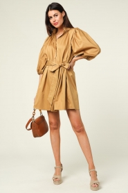 Notes Du Nord |  Poplin dress with puff sleeves Giselle | golden olive  | Picture 3