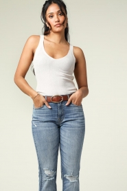 Knit-ted :  V-neck knit camisole Janel | Natural - img2