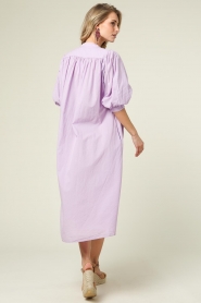 Knit-ted |  Poplin maxi dress Suse | Purple   | Picture 8
