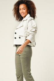 STUDIO AR |  Short leather trench coat Odillia | white  | Picture 7