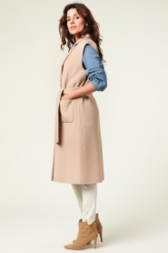 STUDIO AR | Woolen longline waistcoat Farrah | camel  | Picture 7