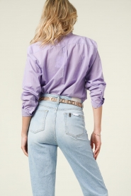 Moment Amsterdam |  Tailored cotton blouse Laura | purple  | Picture 9