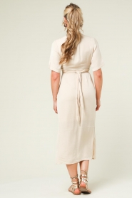 Freebird :  Maxi dress with knot detail Leela | natural  - img7