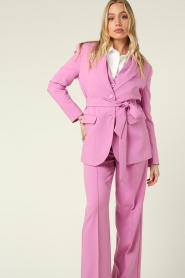 Aaiko | Blazer met strikceintuur Larina | roze  | Afbeelding 2