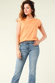 CC Heart |  T-shirt with round neck Classic | orange  | Picture 3