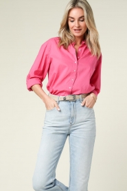 Moment Amsterdam |  Cotton blouse Laura | pink  | Picture 4