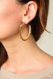 Barong Barong |  Earrings Saphira Full Moon Gemstones medium | gold  | Picture 4