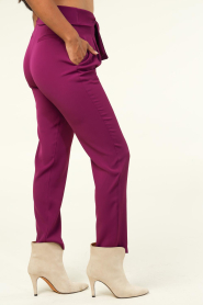 Silvian Heach |  Trousers with bow belt Verla | purple  | Picture 5