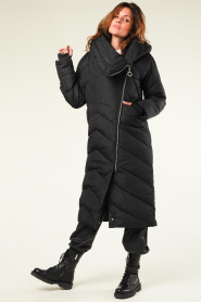 Silvian Heach |  Quilted coat Sam | black  | Picture 2