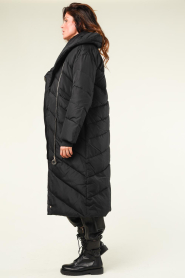Silvian Heach |  Quilted coat Sam | black  | Picture 4