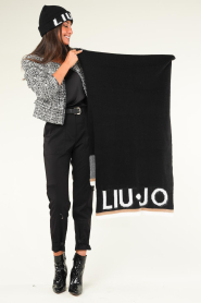 Liu Jo |  Soft scarf and beanie with logo Donna | black  | Picture 3