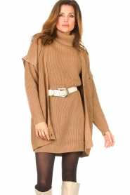 Liu Jo |  Knitted cardigan with golden details Mirthe | camel  | Picture 2