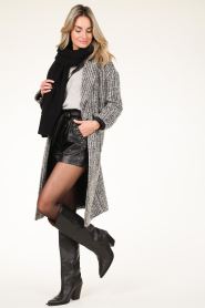 Ibana |  Leather short with studs Sannah | black  | Picture 4