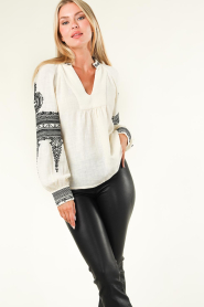 Stella Forest |  Embroidered cotton top Safia | natural  | Picture 2