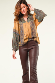Antik Batik |  Paisley top with ballon sleeves Hida | camel  | Picture 4