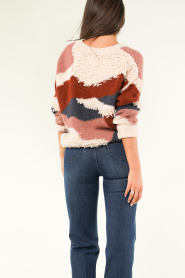Louizon |  Knitted sweater with print Choukette | natural  | Picture 7