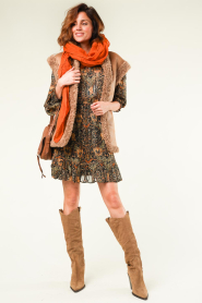 Moment Amsterdam |  Large soft wool blend scarf Lilly | orange  | Picture 3