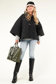 Twinset |  Padded cape Norah | black  | Picture 3