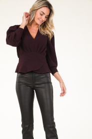 Dante 6 |  Crêpe top with puff sleeves Sawyer | bordeaux  | Picture 6