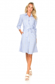 Kocca |  Striped midi dress Kimoni | blue  | Picture 3