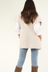 Alter Ego |  Oversized reversible shearling waistcoat Cheryl | natural  | Picture 10