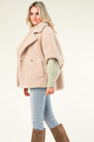 Alter Ego |  Oversized teddy poncho Elin | natural  | Picture 6