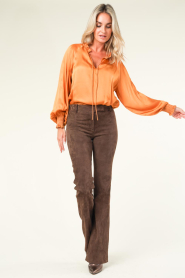 STUDIO AR |  Stretch suède flaired pants Jaela | brown  | Picture 3