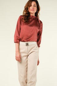 Knit-ted |  Satin look top with scarf detail Jenny | bordeaux  | Picture 7
