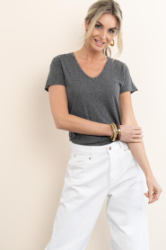 American Vintage |  Basic V-neck T-shirt Jacksonville | dark grey | Picture 4