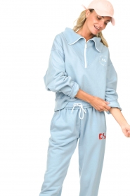 Dolly Sports :  Oversized sweater with logo detail Kiano | blue - img2