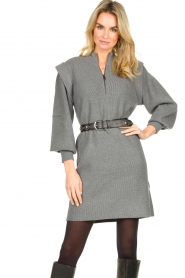 Silvian Heach |  Sweater dress with shoulder details Kettering | grey  | Picture 2