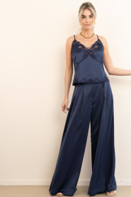 Dante6 |  Satin ultra wide leg trousers Onique | dark blue | Picture 4