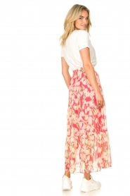 Freebird |  Maxi skirt with print Marije | pink  | Picture 7
