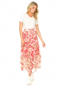 Freebird |  Maxi skirt with print Marije | pink  | Picture 4