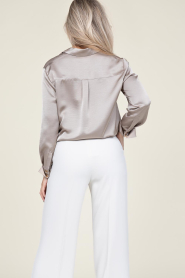 Dante 6 |  Satin oversized blouse Louda | taupe  | Picture 8
