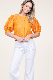 Copenhagen Muse |  Shiny flockprint blouse Baloon | orange  | Picture 5