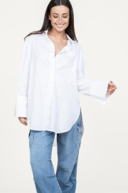 Twinset |  Blouse with removable cuffs Ella | white  | Picture 2