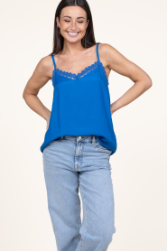 Lollys Laundry |  Viscose top with lace Viane | blue  | Picture 4