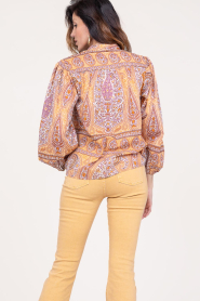 Antik Batik |  Cotton paisley print top Tajar | camel  | Picture 8