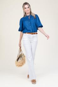 Louizon | Lyocell denim blouse Patricia | blauw  | Afbeelding 3