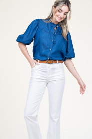 Louizon | Lyocell denim blouse Patricia | blauw  | Afbeelding 6