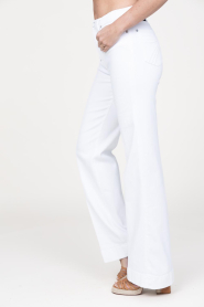 7 For All Mankind |  High waist wide leg pants Dojo | white  | Picture 6