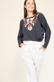 Louizon |  Top with embroidery Debrah | black | Picture 6