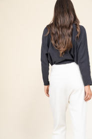 Louizon |  Top with embroidery Debrah | black | Picture 8