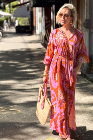 Ibana |  Maxi dress with print Dalmi | pink | Picture 3